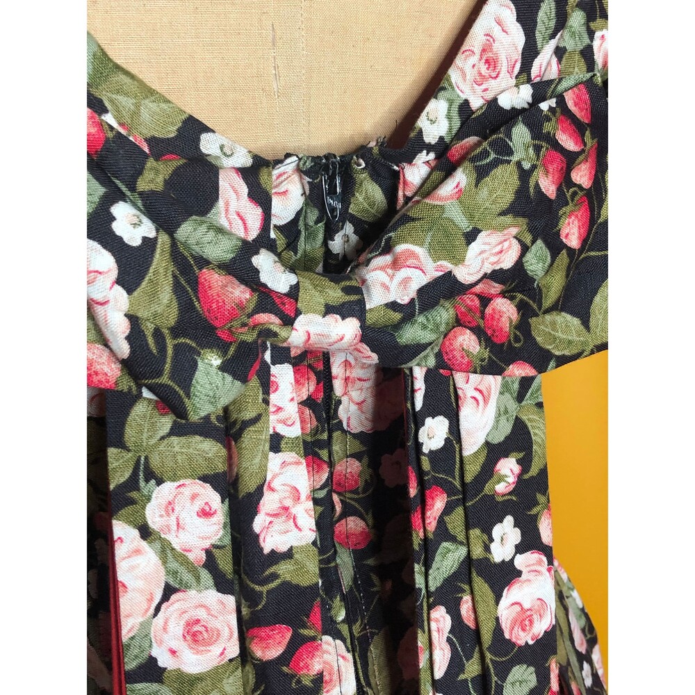 1990s ANNA SUI STRAWBERRY Roses Print Dress W/Red Tulle Underlay & Bow Back. M-L - Picture 7 of 10